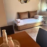 Aparments Elina Διαμέρισμα *